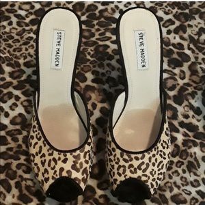 Steve Madden leopard wedge